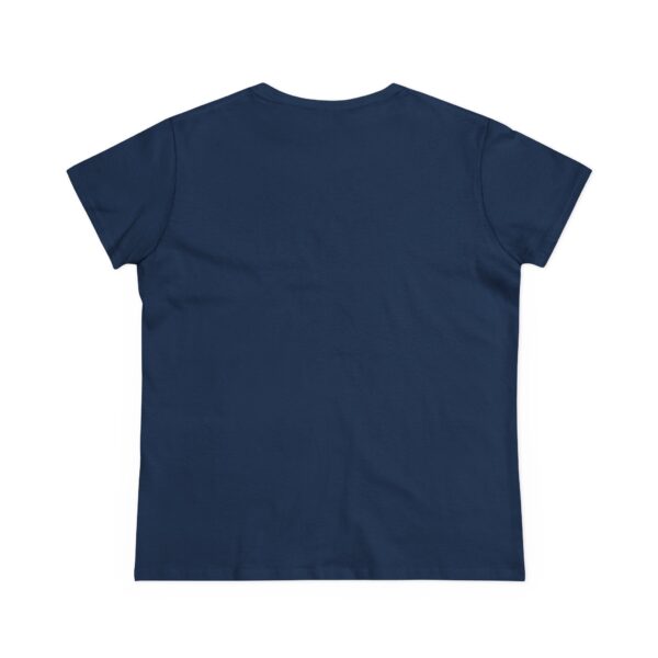 Lässiges Damen-T-Shirt: Nicht perfekt, aber verdammt nah dran – Bild 22