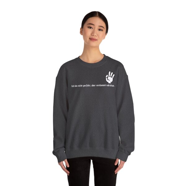 Perfektion ist relativ Unisex Sweatshirt – Bild 43